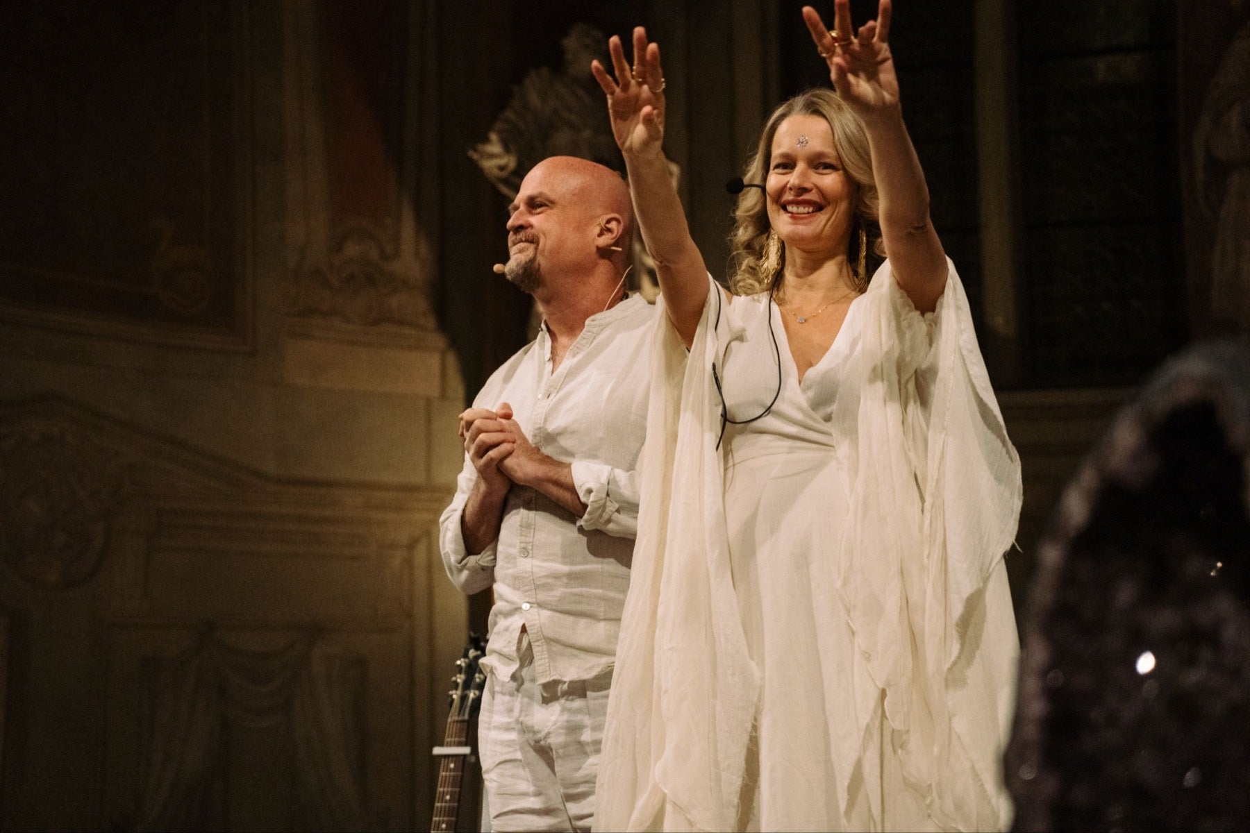 Suntara and Helena Houdova in ceremony