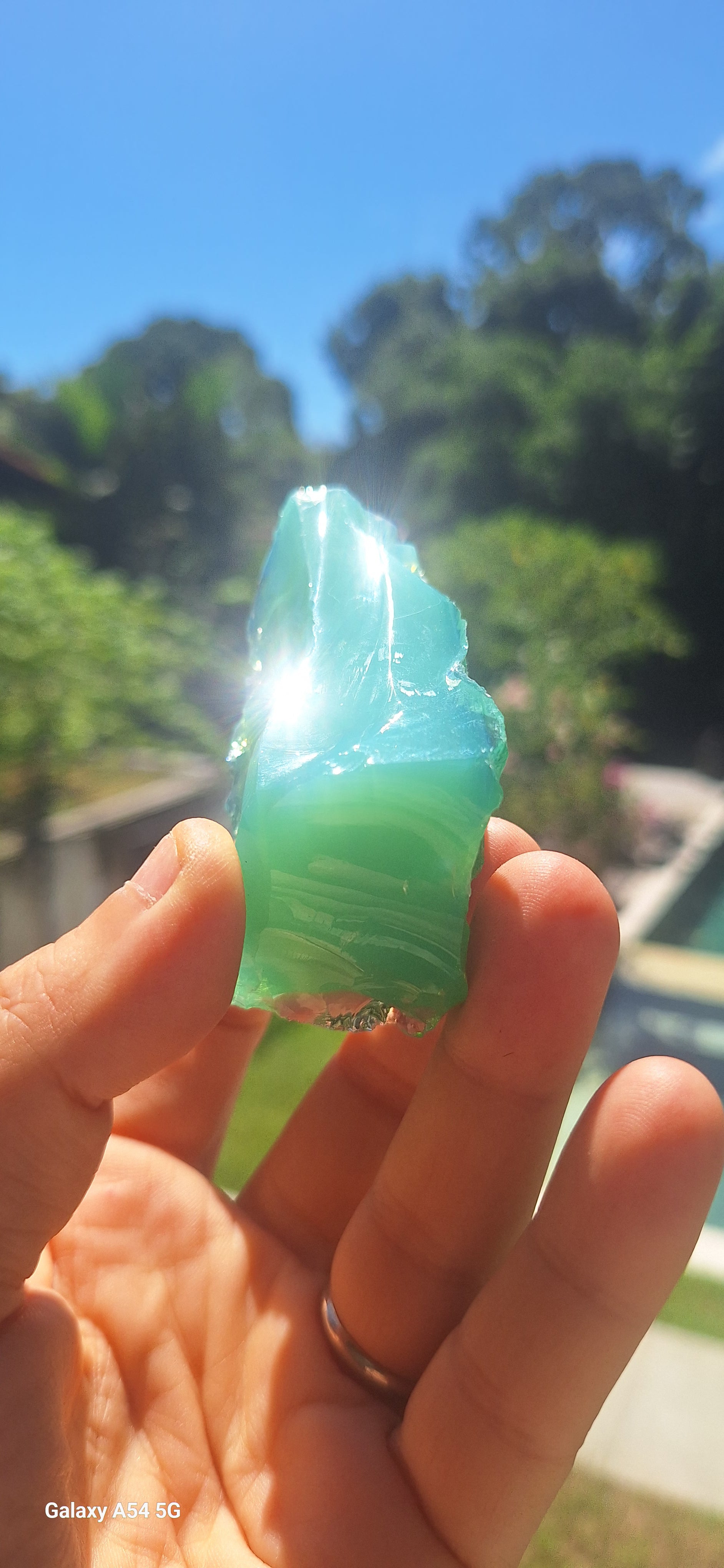 Milky Green Heart Harmony Andara
